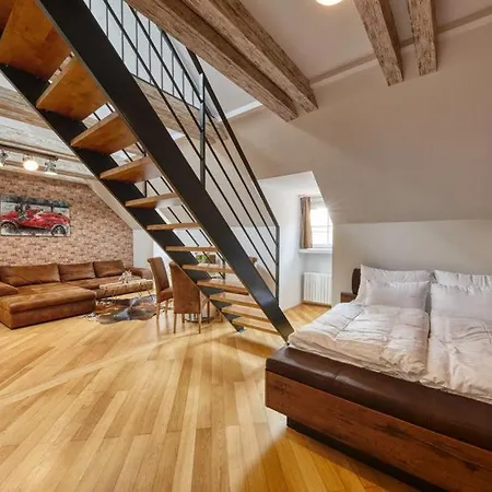 Ultimate Group Getaway - Three Of Everything! Appartement *